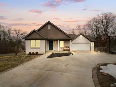 7533 W Whitehall Circle, West Chester, OH 45069