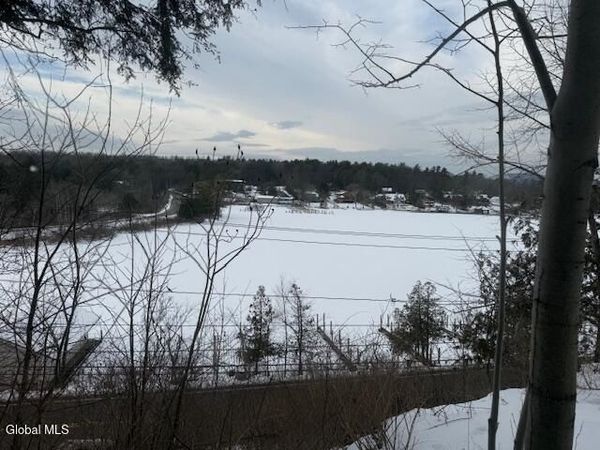 41 Hanneford Road, Queensbury, NY 12804