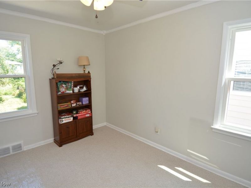 32113 Dickerson Road, Willowick, OH 44095 Photo 21