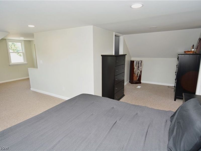 32113 Dickerson Road, Willowick, OH 44095 Photo 24