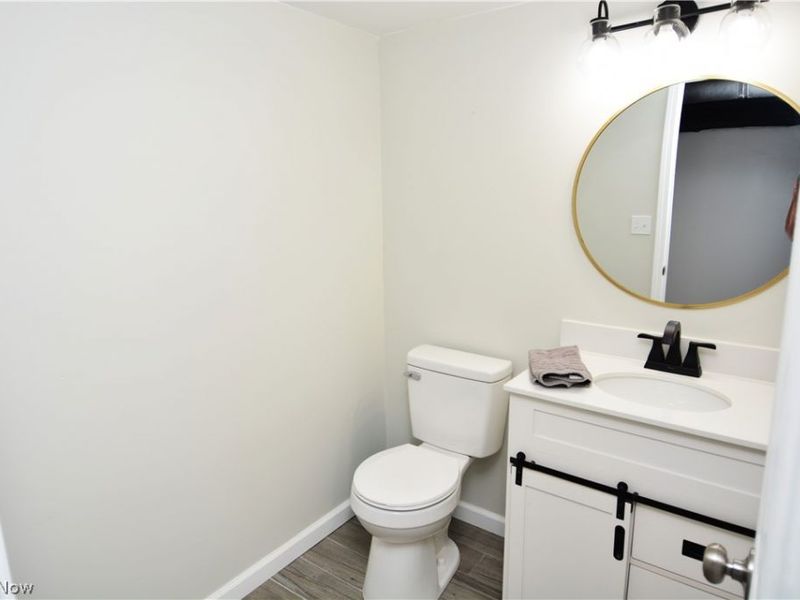 32113 Dickerson Road, Willowick, OH 44095 Photo 32