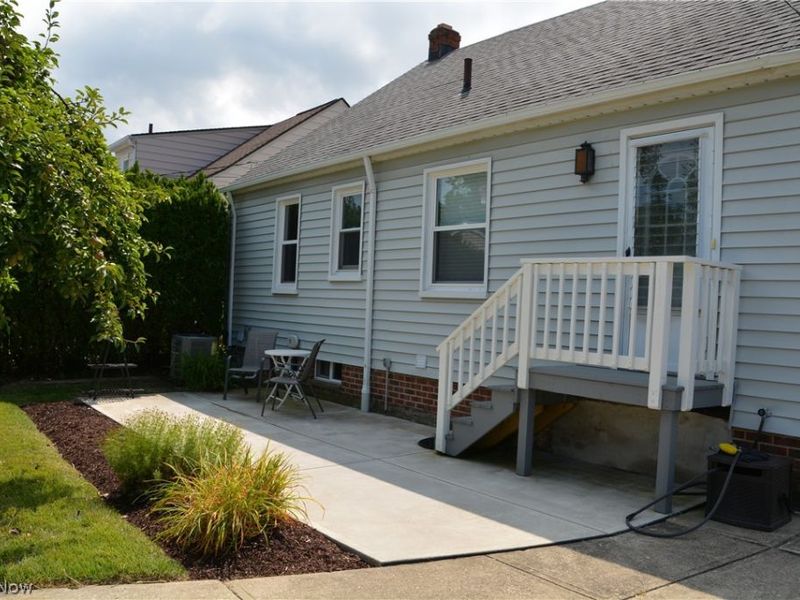 32113 Dickerson Road, Willowick, OH 44095 Photo 34