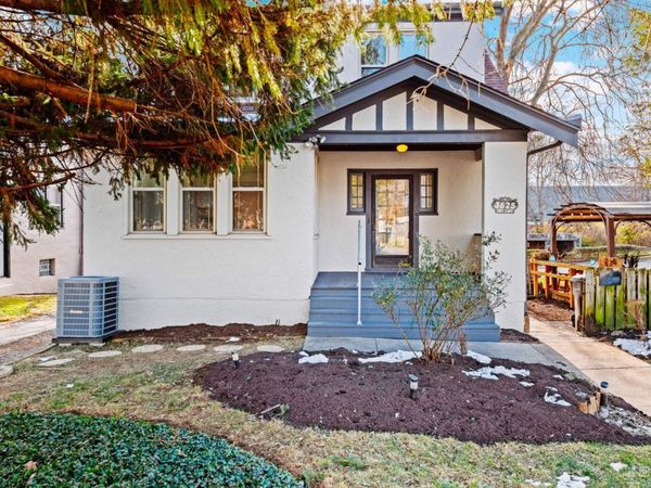 3625 Zinsle Avenue, Cincinnati, OH 45213