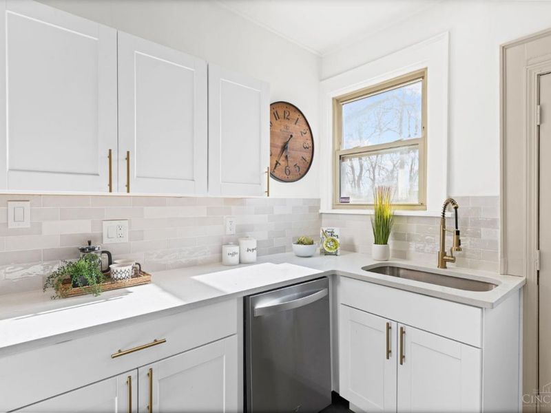 3625 Zinsle Avenue, Cincinnati, OH 45213 Photo 15