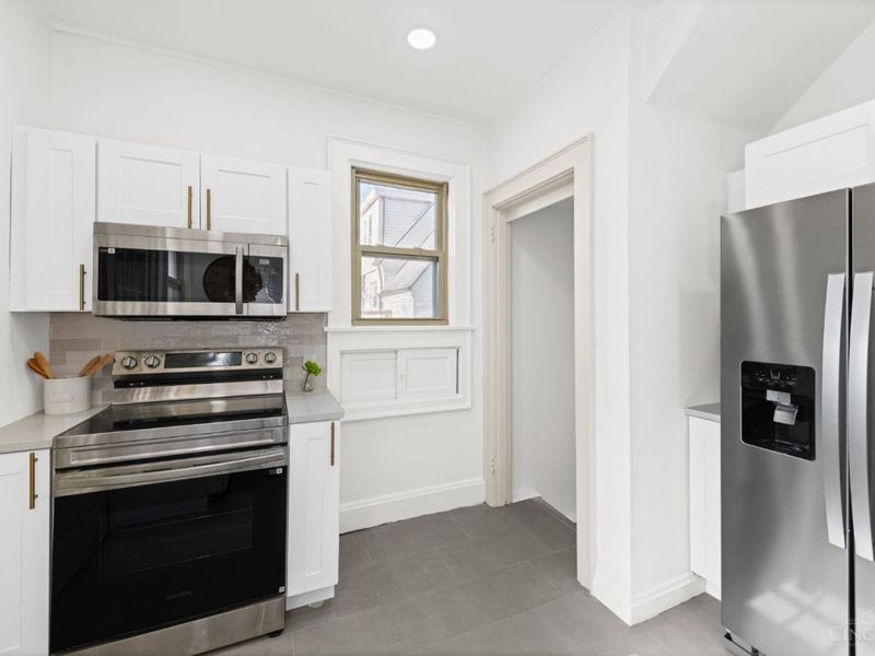 3625 Zinsle Avenue, Cincinnati, OH 45213 Photo 17