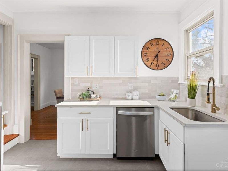 3625 Zinsle Avenue, Cincinnati, OH 45213 Photo 20