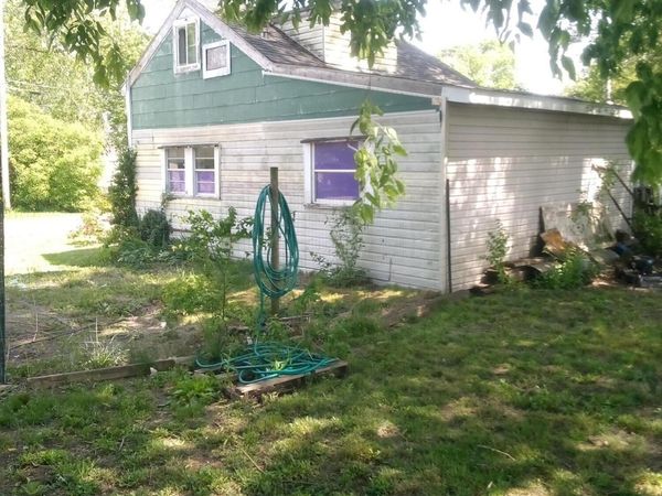 405 Hedges Street, Ashville, OH 43103