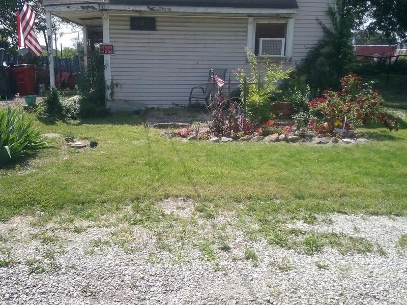 405 Hedges Street, Ashville, OH 43103 Photo 6