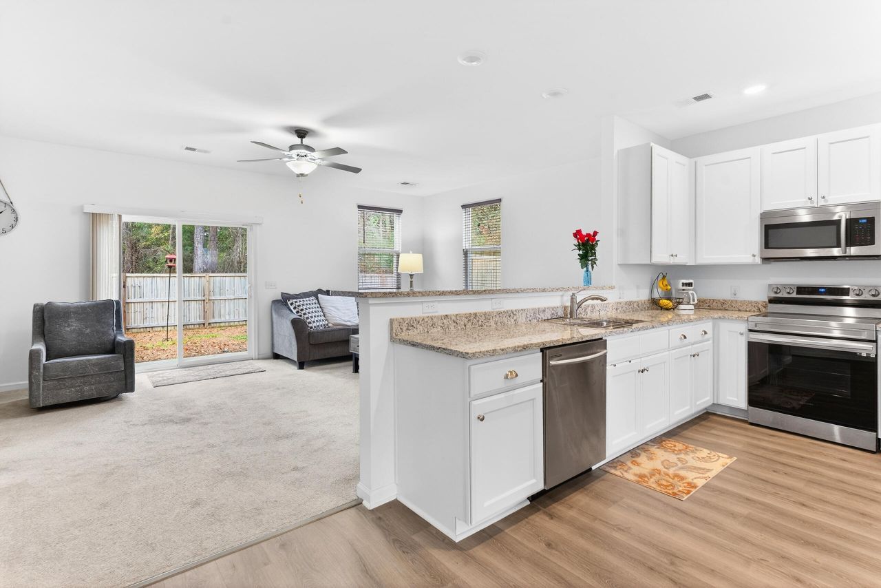 122 Spencer Circle Photo 13