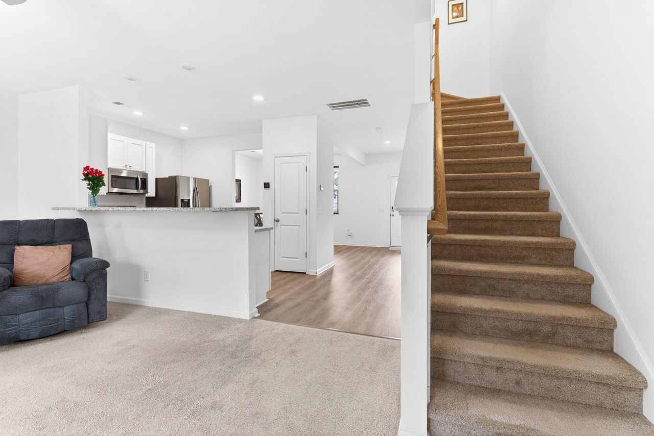 122 Spencer Circle Photo 22