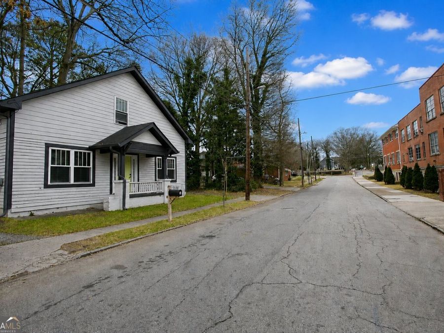 Property Image 8