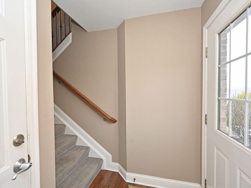 349 Skyview Court, Ludlow, KY 41016 Photo 4