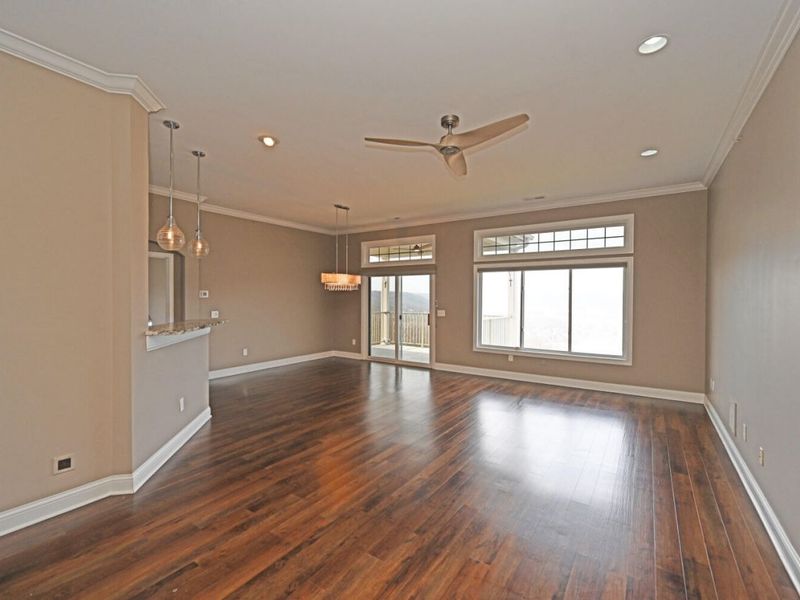 349 Skyview Court, Ludlow, KY 41016 Photo 6