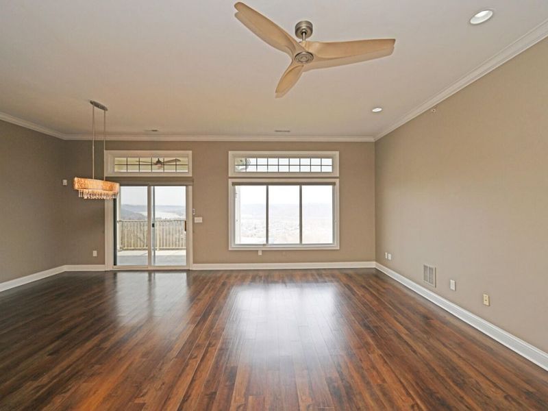 349 Skyview Court, Ludlow, KY 41016 Photo 7