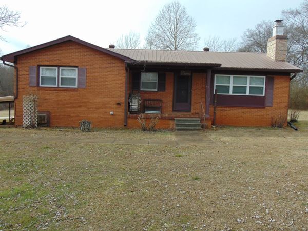 47 Simmons Cir, Fayetteville, TN 37334