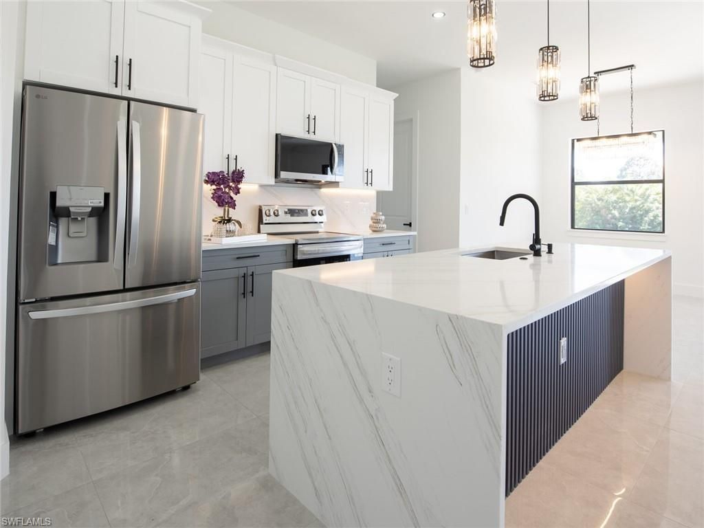 3115 2nd St Sw, Lehigh Acres, FL 33976 Photo