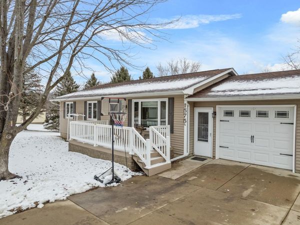 1575 N Hillview Drive, Buffalo City, WI 54622