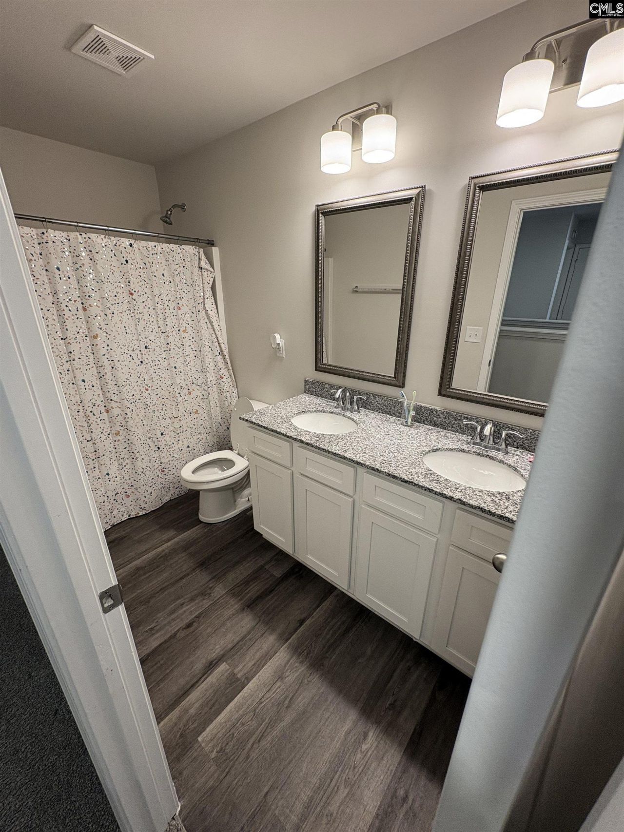 716 Wimbee Court Photo 33