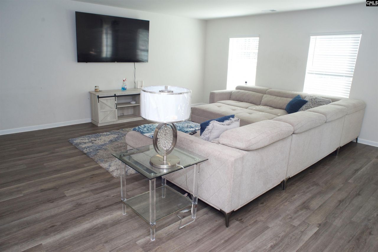 716 Wimbee Court Photo 9