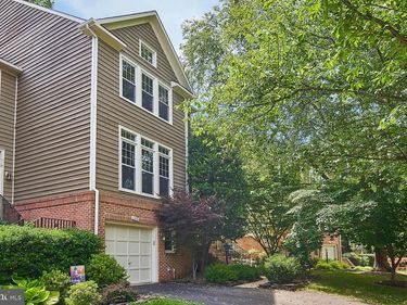 1230 WEATHERSTONE COURT, RESTON, VA 20194