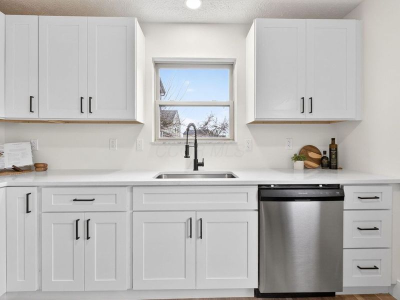 1450 Tenagra Way, Columbus, OH 43228 Photo 17