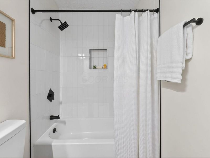 1450 Tenagra Way, Columbus, OH 43228 Photo 32