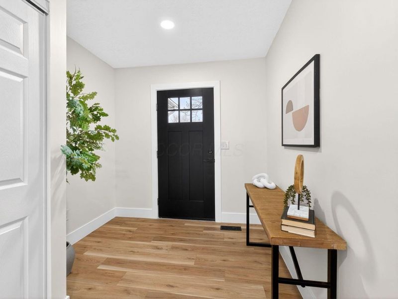 1450 Tenagra Way, Columbus, OH 43228 Photo 6