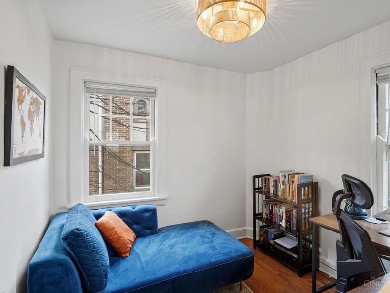 320 Amazon Avenue, Cincinnati, OH 45220 Photo 24