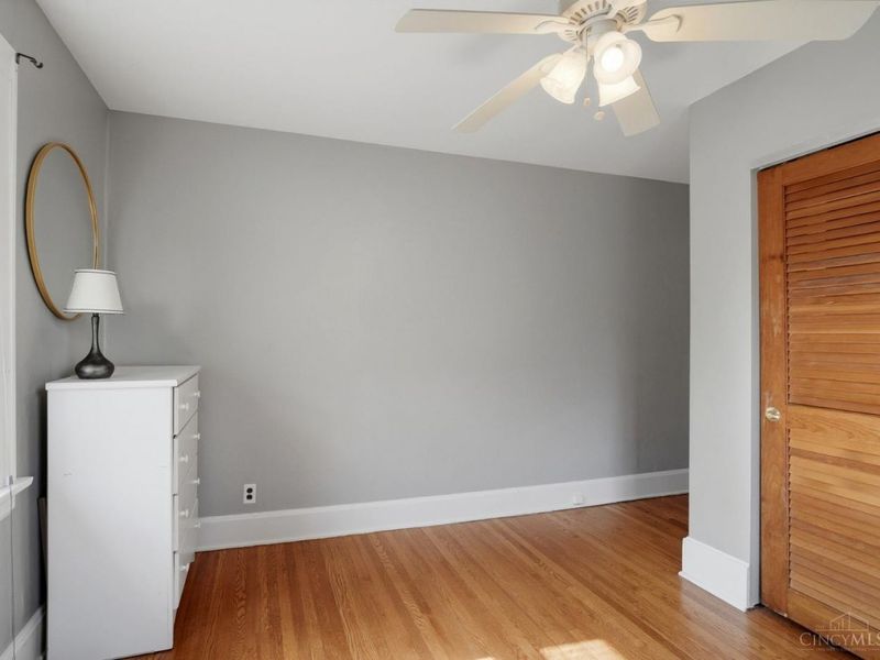 320 Amazon Avenue, Cincinnati, OH 45220 Photo 27