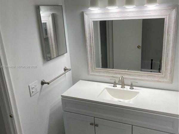 2251 NW 48th Ter, Unit 215, Lauderhill, FL 33313