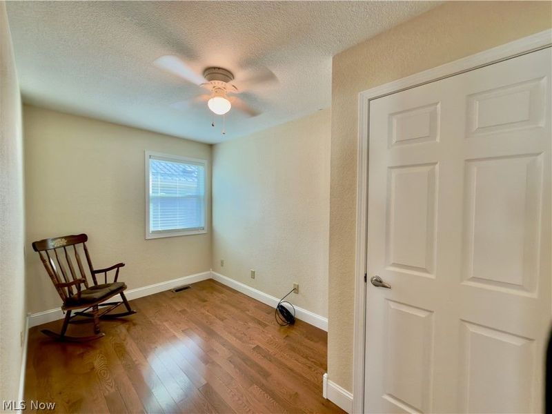 708 Oak Tree Lane, Belpre, OH 45714 Photo 15