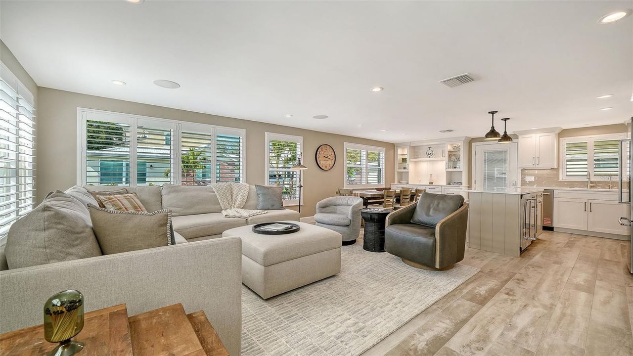 6140 Midnight Pass Road, Unit B6, Sarasota, FL 34242 Photo