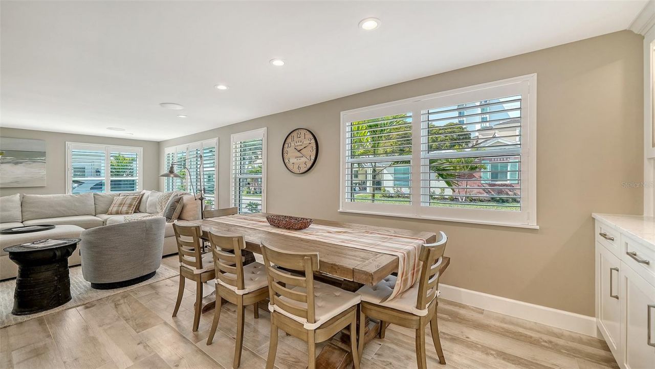 6140 Midnight Pass Road, Unit B6, Sarasota, FL 34242 Photo