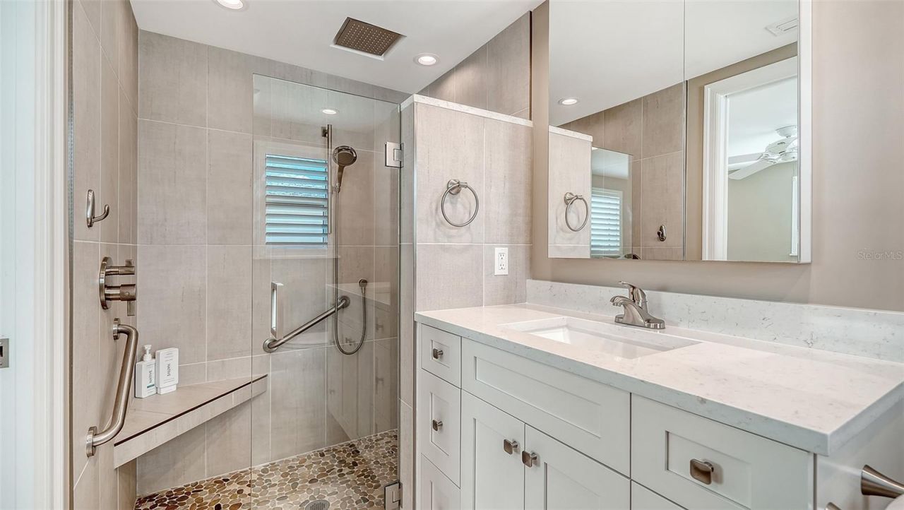 6140 Midnight Pass Road, Unit B6, Sarasota, FL 34242 Photo