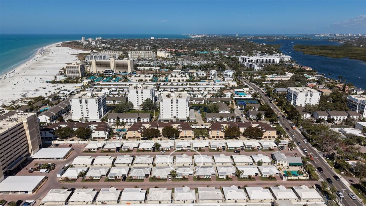 6140 Midnight Pass Road, Unit B6, Sarasota, FL 34242 Photo
