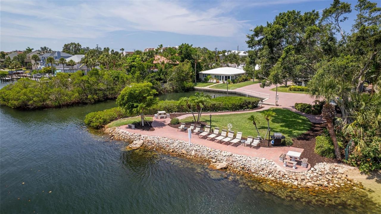 6140 Midnight Pass Road, Unit B6, Sarasota, FL 34242 Photo