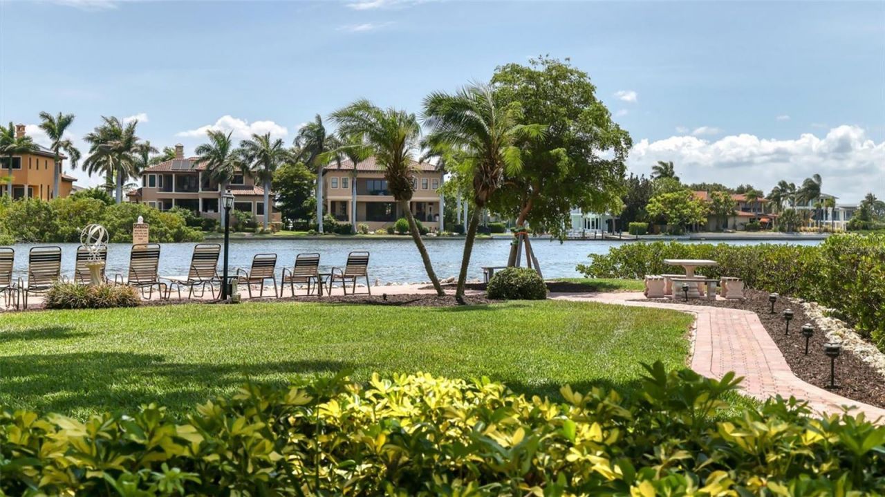 6140 Midnight Pass Road, Unit B6, Sarasota, FL 34242 Photo