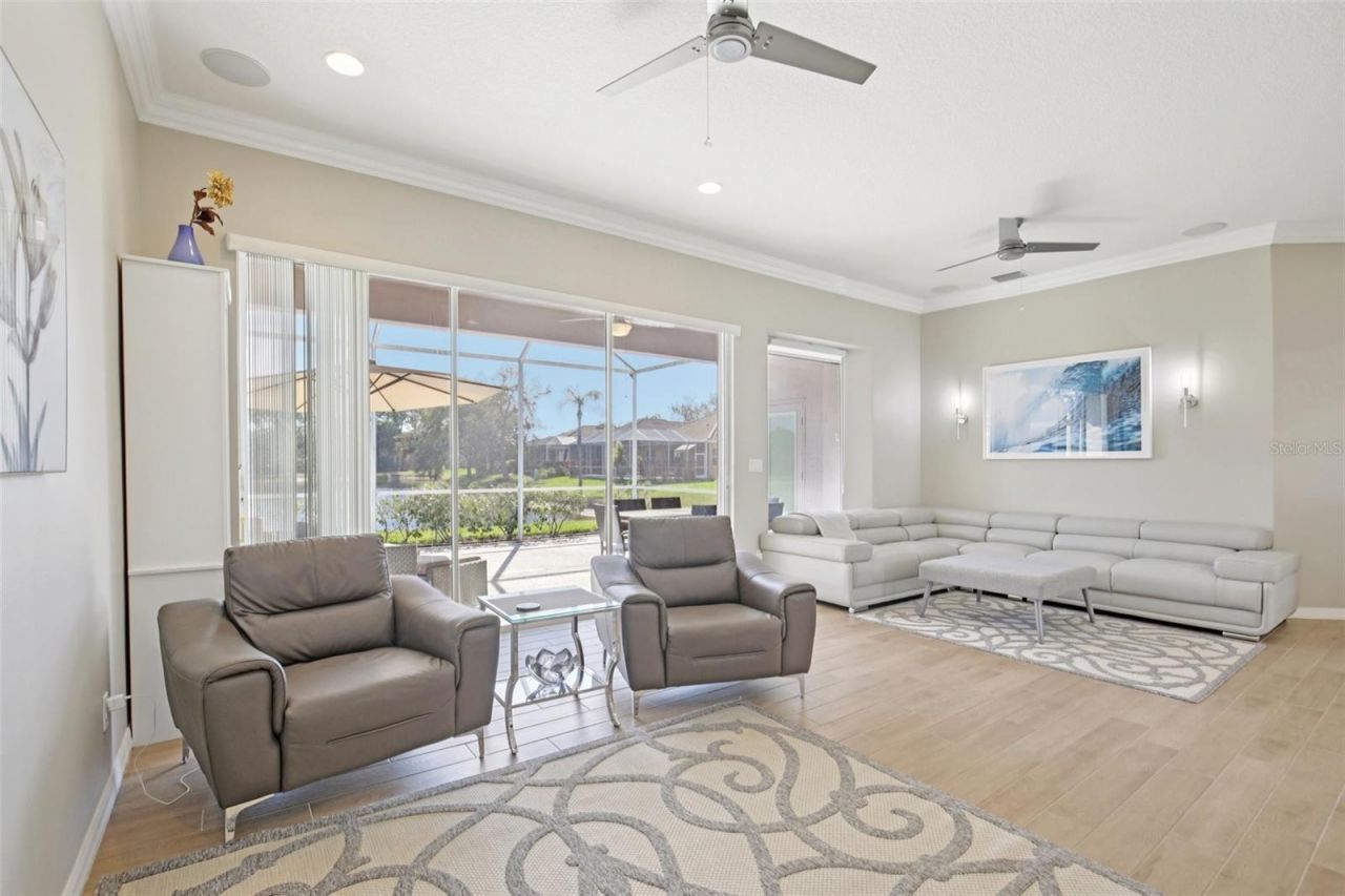 5260 Highbury Circle, Sarasota, FL 34238 Photo