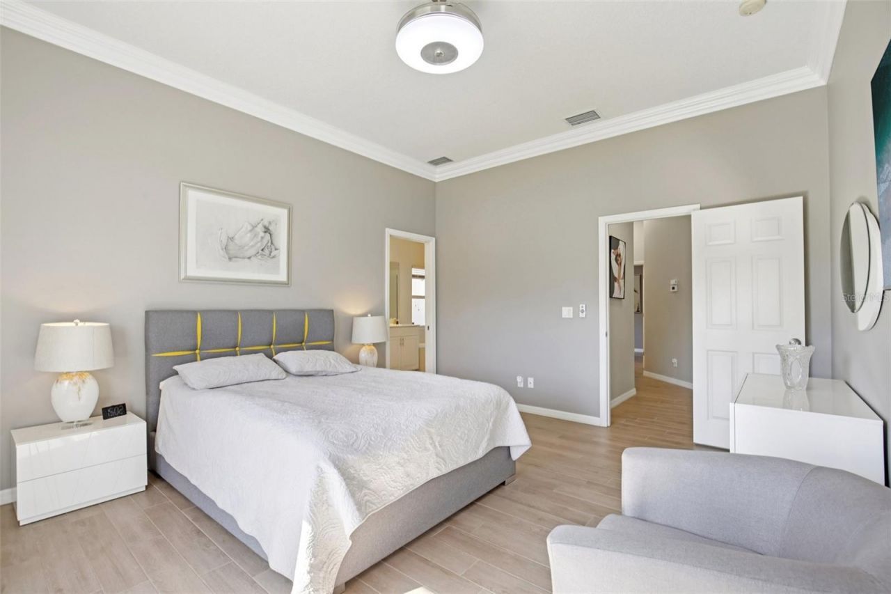 5260 Highbury Circle, Sarasota, FL 34238 Photo