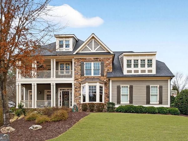 5878 Deer Crossing Drive, Sugar Hill, GA 30518