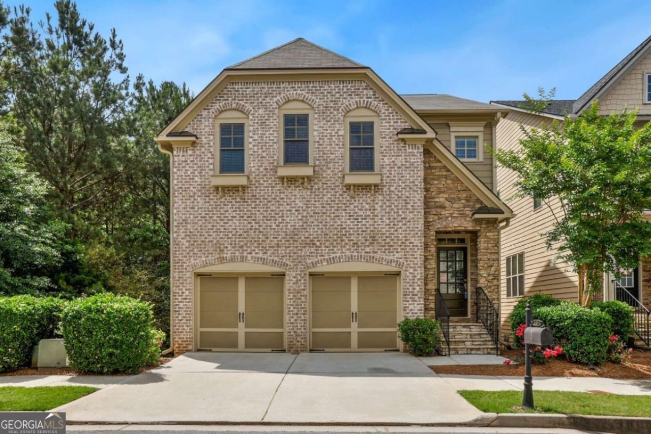 189 Privet Circle, Suwanee, GA 30024 Main Photo