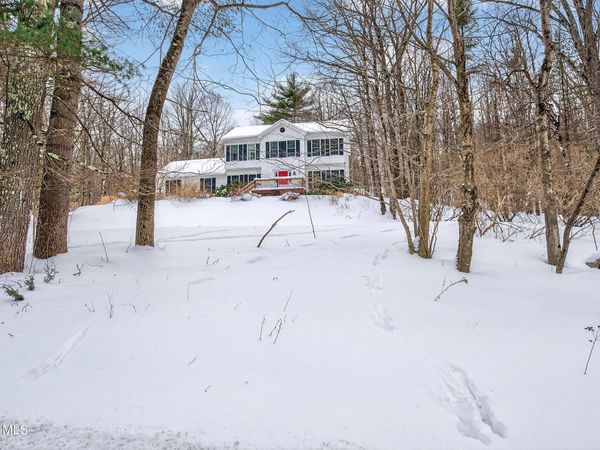 527 Babcock Lake Road, Grafton, NY 12138