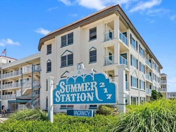 217 BEACH AVENUE, CAPE MAY, NJ 08204