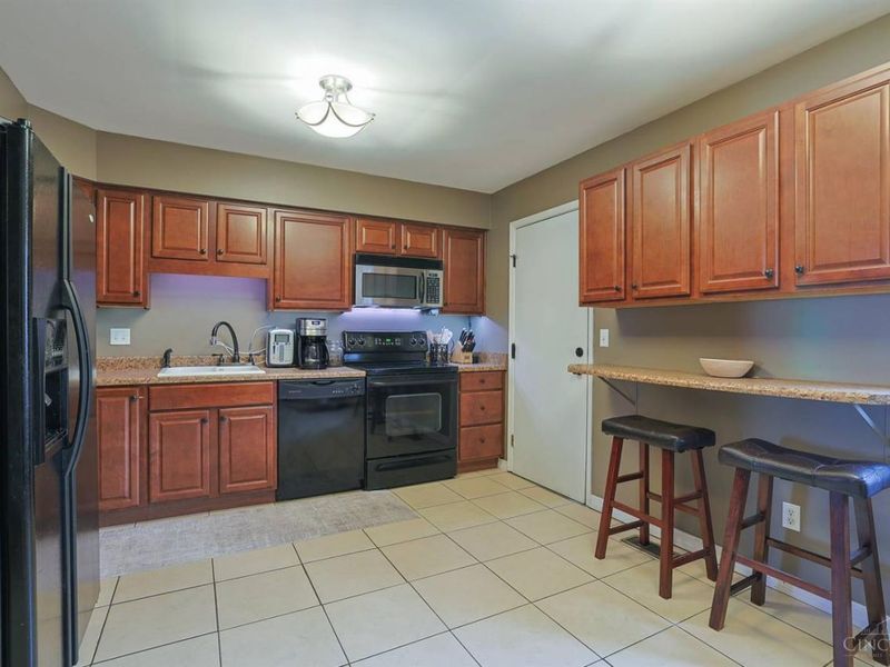 6132 Cleves Warsaw, Cincinnati, OH 45233 Photo 8