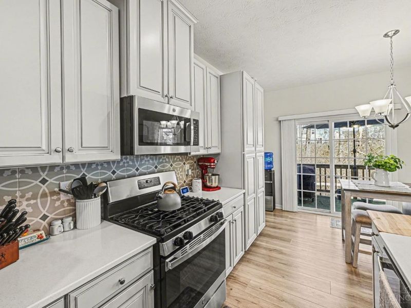 454 Pleasant Ridge Drive, Lebanon, OH 45036 Photo 12