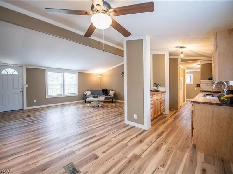 806 S Grant Boulevard, Minerva, OH 44657 Photo 7