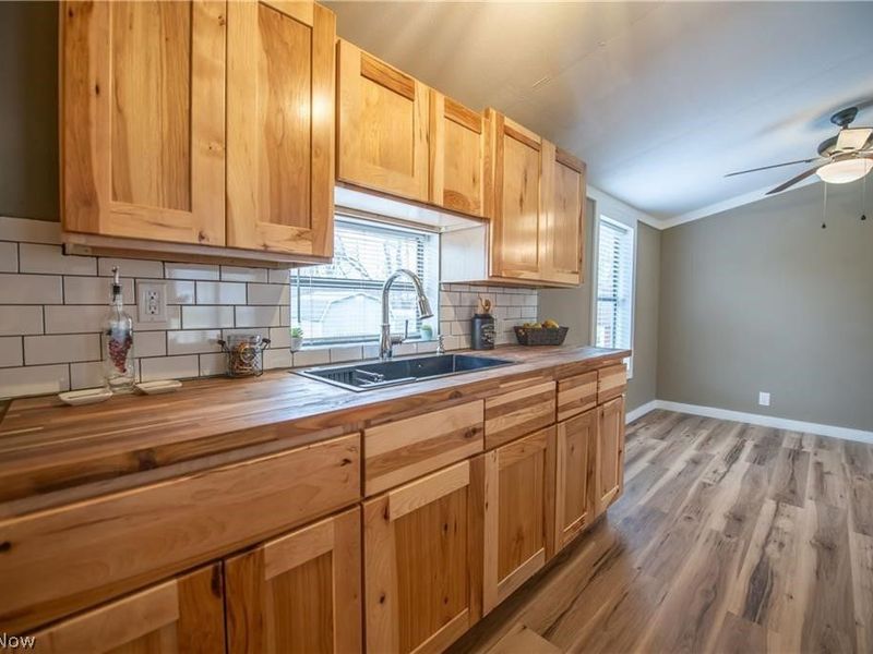 806 S Grant Boulevard, Minerva, OH 44657 Photo 9