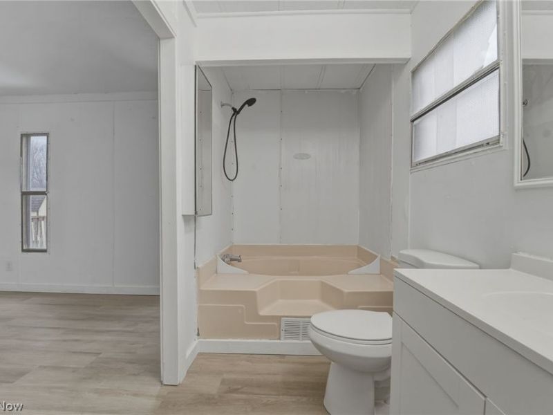 3583 Austin Road, Unit 102, Geneva, OH 44041 Photo 16