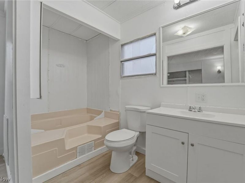 3583 Austin Road, Unit 102, Geneva, OH 44041 Photo 18