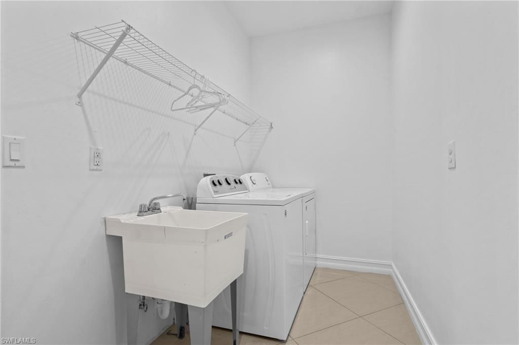 3410 NW 17th Ln, Cape Coral, FL 33993 Photo